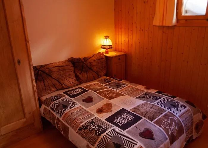 Saflischmannli Auf Der Alpe *