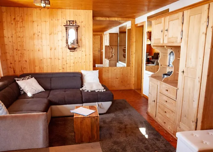 Saflischmannli Auf Der Alpe