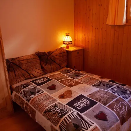 Saflischmannli Auf Der Alpe *